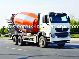 ISO Concrete Mixer Truck With Pump , Mobile Industrial Concrete Mixing Equipment
