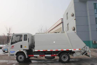 LHD 4X2 SINOTRUK HOWO Compressed Compressed Garbage Collection Truck 5-6m3