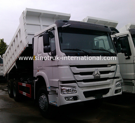شاحنة قلابة قلابة SINOTRUK HOWO 10-25 متر مكعب تحميل 25-40tons ، ZZ3257N3847A