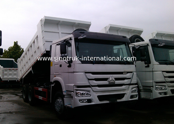 شاحنة قلابة قلابة SINOTRUK HOWO 10-25 متر مكعب تحميل 25-40tons ، ZZ3257N3847A