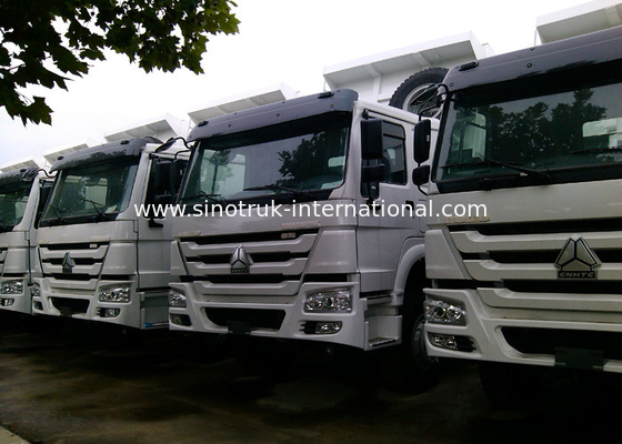 شاحنة قلابة قلابة SINOTRUK HOWO 10-25 متر مكعب تحميل 25-40tons ، ZZ3257N3847A