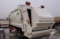 شاحنة جمع القمامة المدمجة 6cbm لنقل النفايات غير السامة