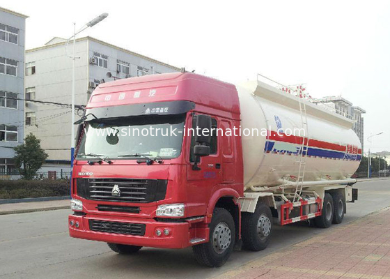 Semi Bulk Cement Truck With 4 Stroke Electronic Fuel Injection Diesel Engine