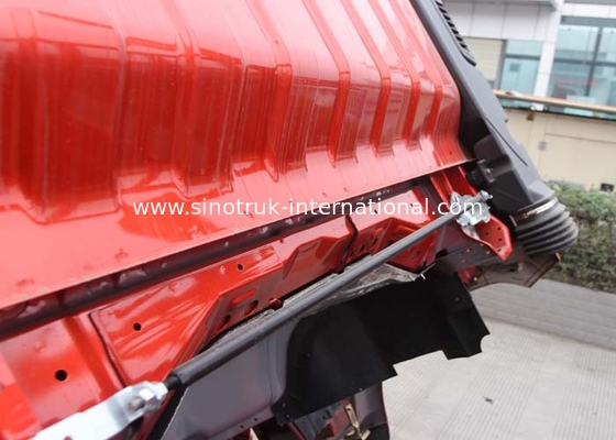 High End 16 Tons International Light Duty Trucks With 4200 Wheelbase