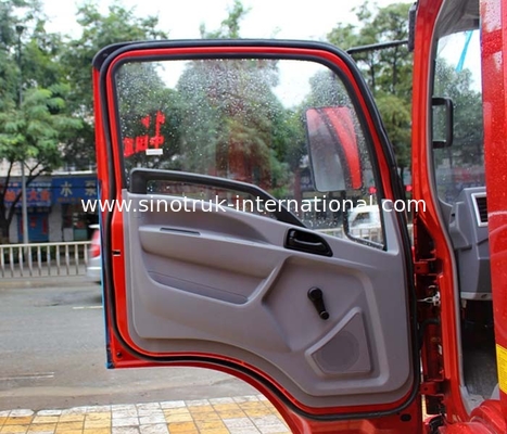 High End 16 Tons International Light Duty Trucks With 4200 Wheelbase