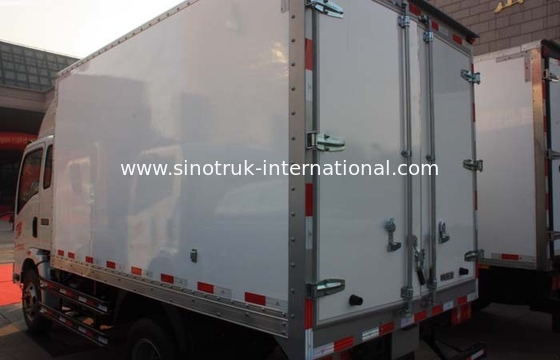 High Efficiency Light Duty Trucks , 4500 Wheelbase 18 Foot Box Truck