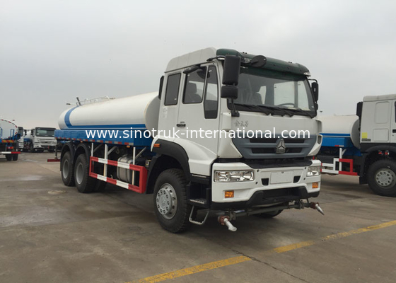 5000 جالون شاحنة صهريج مياه ساينو تراك 11.00R20 شعاعي الإطارات 9920 × 2496 × 3550 مم
