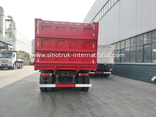 شاحنة قلابة حمراء HOWO SINOTRUK 10-25 متر مكعب تحميل 25-40 طن ZZ3257N3847A