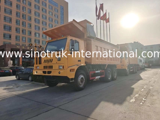 6X4 LHD التعدين قلابة شاحنة 371HP 70 طن SINOTRUK HOWO لصناعة التعدين