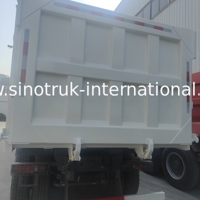 SINOTRUK HOHAN 8 × 4 شاحنة قلابة قلابة للبناء