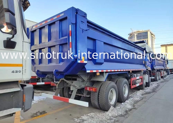 RHD 8 × 4 12 عجلة ZZ3317V3847B1R قوة حصانية عالية استهلاك وقود منخفض 380HP شاحنة HOWO الزرقاء
