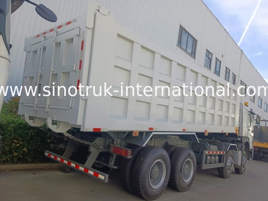 شاحنة النقلب SINOTRUK HOWO 400HP 12 عجلات LHD 31 طن 20-30CBM