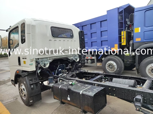 ZZ1047D3414C145 HOWO 4 * 2 الشاحنات الخفيفة 116HP هيكل