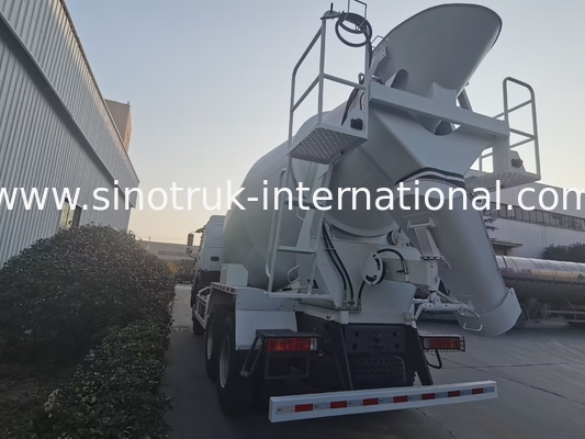 شاحنة مزيج الخرسانة Sinotruk Howo 380HP 6-10CBM 6 X 4 Euro 2 مصنع الخلط RHD