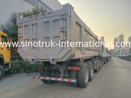 شاحنة النقل SINOTRUK HOWO 400HP 12 عجلات LHD 40Tons 30CBM ZZ3317V3567B1