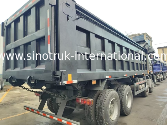 HOWO NX 380HP RHD شاحنة رمادية سوداء مع غطاء القماش