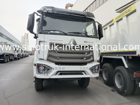 30-40 طن RHD 10 عجلات شاحنة قمامة SINOTRUK Haohan للبناء أبيض
