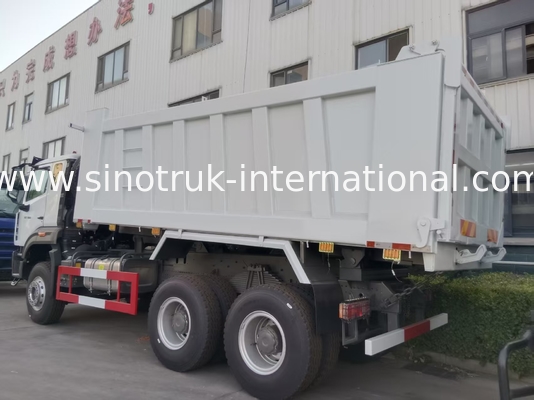 2 ركاب Sinotruk Hohan ناقلة النفايات ويتشاي المحرك 6 × 4 LHD 380HP مع نوع ناقل نقل يدوي