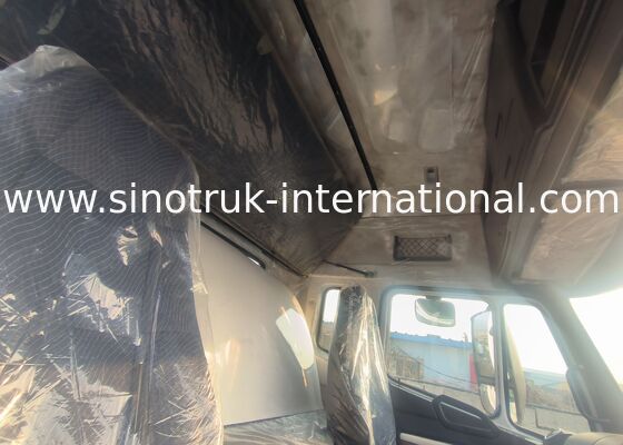 شاحنة جرار ZZ427V344JB1R بمحرك 371 حصانًا، ودفع 6x4، وكابينة H77L مع تكييف هواء للنقل الثقيل