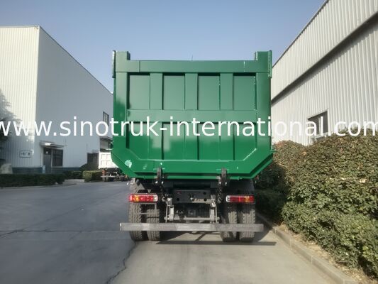 شاحنة قلابة سينوتراك هوو بمحرك 400 حصان، قيادة يسرى، نوع دفع 8X4، وسعة تحميل 31 طنًا