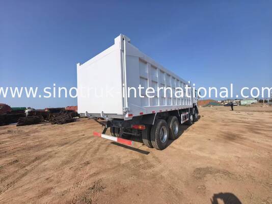 شاحنة ترامب منخفضة الحمولة الحامل للحمولة الثقيلة بقدرة حمولة تتراوح بين 40 و 50 طناً، ومحرك ديزل بقوة 375 حصاناً، وطول صندوق الشحن 7300 مم