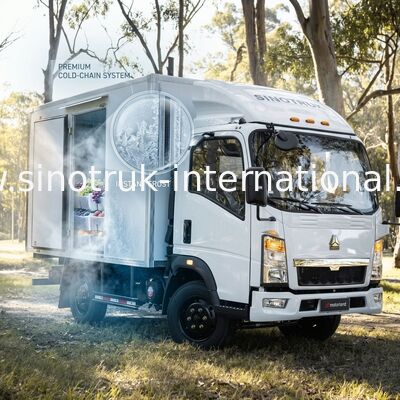 أبيض SINOTRUK HOWO 10 Ton مبردة شاحنة 140HP LHD
