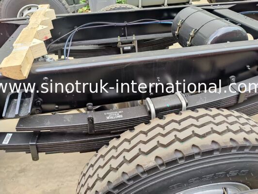 هيكل شاحنة بضائع ذات محرك يسار HOWO 140HP مع سعة تحميل 8-12 طن