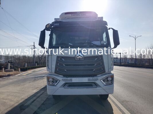 Refrigerated truck equipped with Thermo King refrigeration 