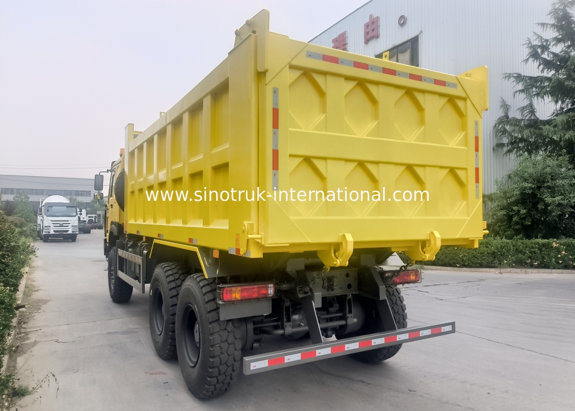شاحنة سينوتروك هوو 6 × 6 محرك جميع العجلات مع 14.00R20 إطارات واحدة 380 حصان