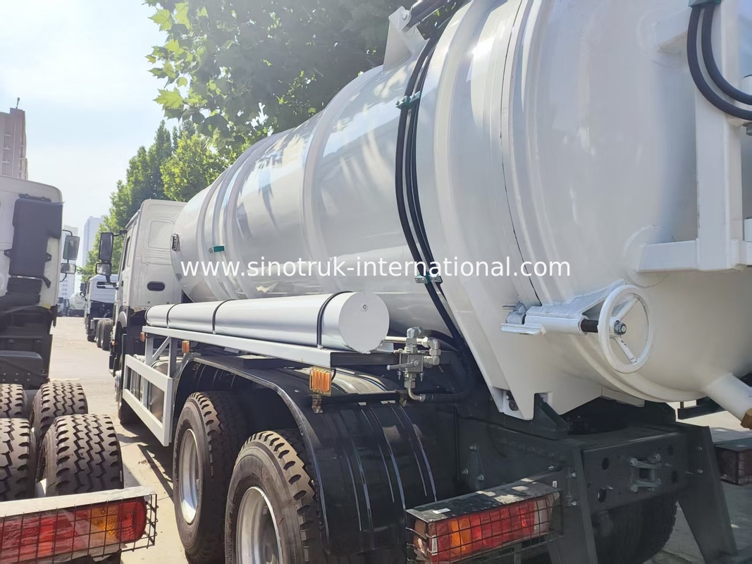 شاحنة تنظيف الصرف الصحي HOWO 6*4 16CBM 380HP: أداء عالي الطاقة يلبي حلول التنظيف متعددة الوظائف الفعالة