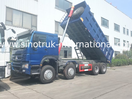SINOTRUK HOWO LHD 12عجلات 8X4 400HP شاحنة قلابة زرقاء للتعدين الرفع الأمامي 50 طن
