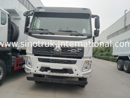 سينوتروك هوو 380HP شاحنة تيمبر 12 عجلات LHD 31 طن 20-30CBM V7-X كابينة