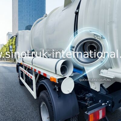 شاحنة صرف صحي خفيفة 4x2 سعة 6 أمتار مكعبة 160 حصان إطارات فولاذية 8.00R20
