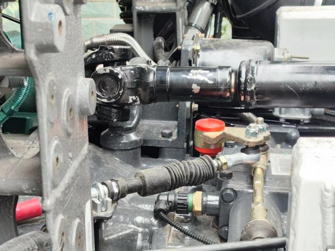 6×4 371HP 12CBM Concrete Mixer Truck exterior view showing mixing drum and chassis