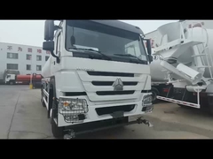 شاحنة خزان المياه الصينوتروك HOWO بيضاء RHD 6x4 ZZ1257V4347B1 مع وظيفة التنظيف عالية الضغط