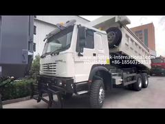 SINOTRUK 371HP   6 × 6  RHD HOWO شاحنة قلابة  أبيض 19-20 متر مكعب  رفع أمامي دفع كلي، مع مشمع